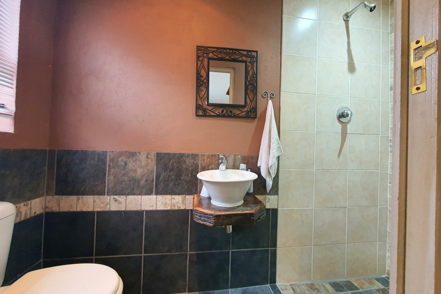 2 Bedroom Property for Sale in Ruwari Western Cape
